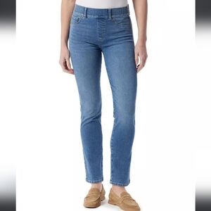 Gloria Vanderbilt Pull On High Rise Straight Jeans NWT - Women's Size 4
